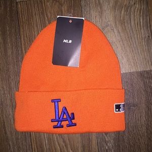 LA beanie
